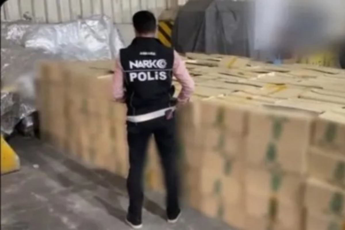 Derince Limanı’nda 1 ton 508 kilogram uyuşturucu ele geçirildi, 5 şüpheli yakalandı