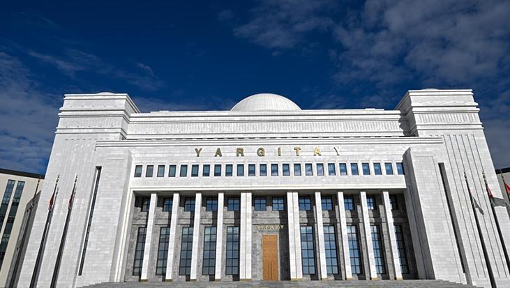 Eski sevgilisinin fotoğraflarını sokaklara asan sanığa hapis cezası onandı