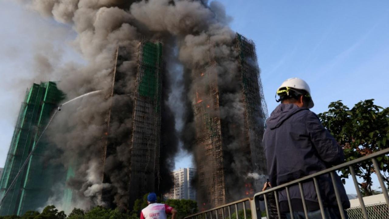 Hong Kong’da devasa yangın: Ölü sayısı 128’e yükseldi