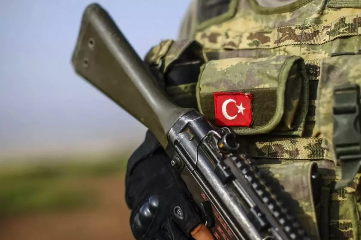 Suriyeli askeri öğrenciler TSK’da mı görev alacak? Tartışma yaratan iddiaya yanıt geldi