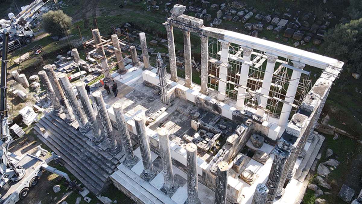 Muğla’daki Zeus Tapınağı’nda reastorasyon sürüyor