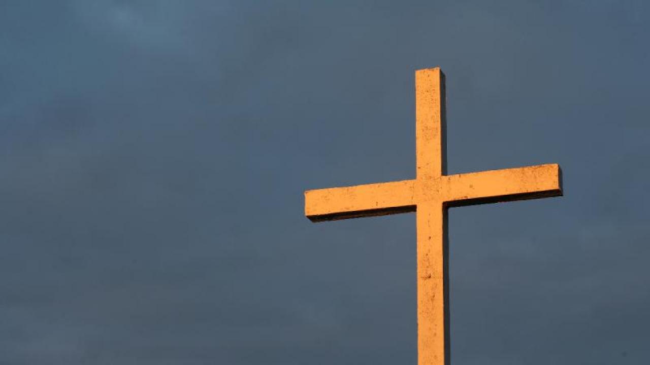 “Müslüman göçmen bana saldırdı” diyen rahibenin kendini yaraladığı ortaya çıktı