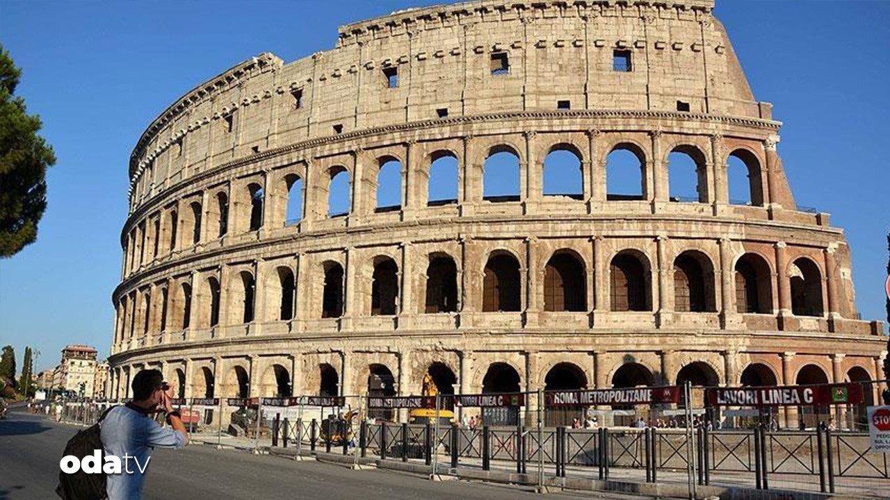 Troya Sergisi Roma yolcusu