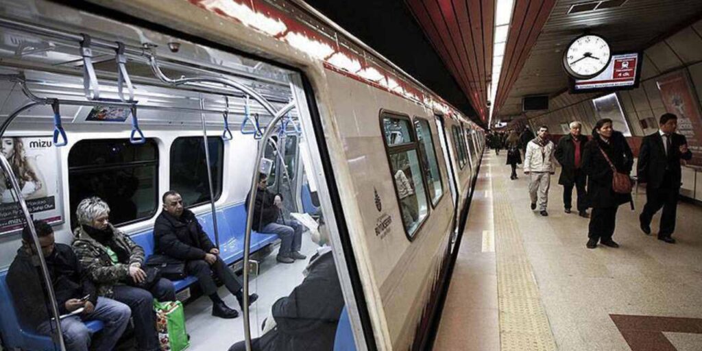 istanbullular-dikkat-metro-seferlerine-mac-ayari-PrRntXBk
