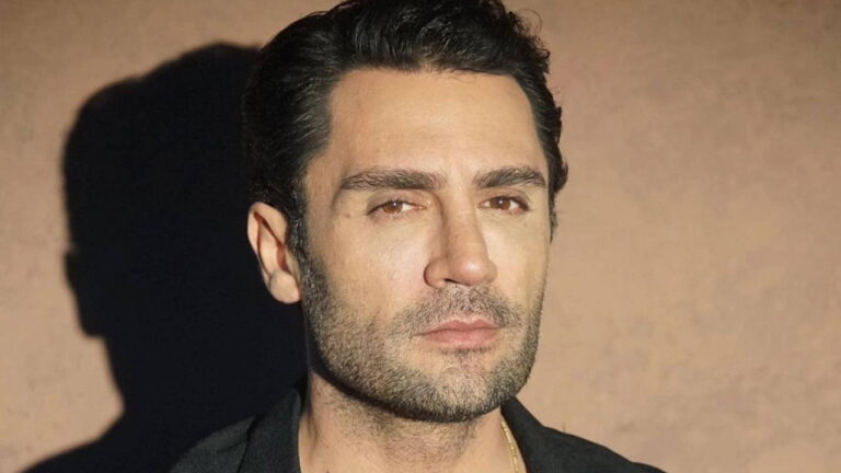 yahudi-avina-cikalim-demisti-sarkici-yasar-ipek-icin-karar-verildi-4sHPlKC6