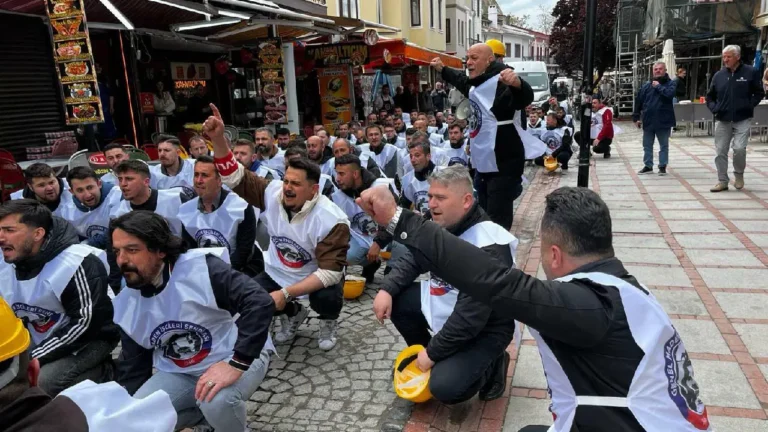 zonguldakli-madenciler-1-mayis-emek-ve-dayanisma-gununu-edirnede-kutladi-plrhK25l